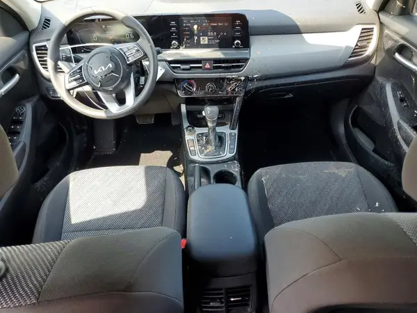 KNDEPCAA8S7710932 2025 KIA SELTOS - Image 8