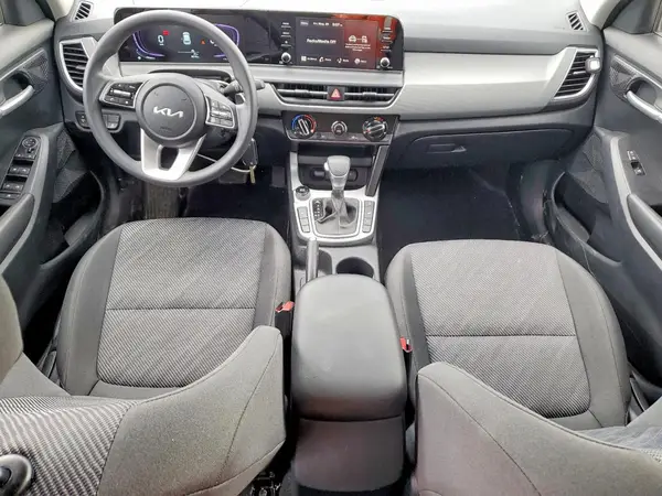 KNDEPCAA8T7907973 2026 KIA SELTOS - Image 8