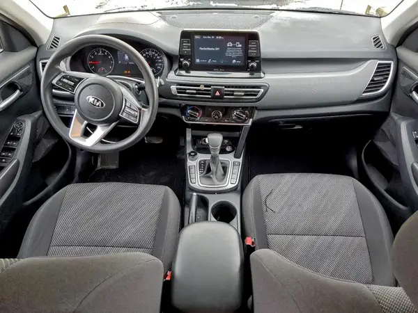 KNDEPCAA9M7051407 2021 KIA SELTOS - Image 8