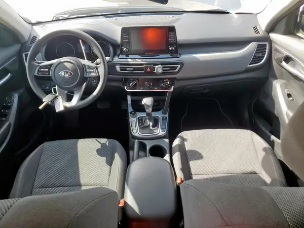 KNDEPCAA9M7126980 2021 KIA SELTOS - Image 8