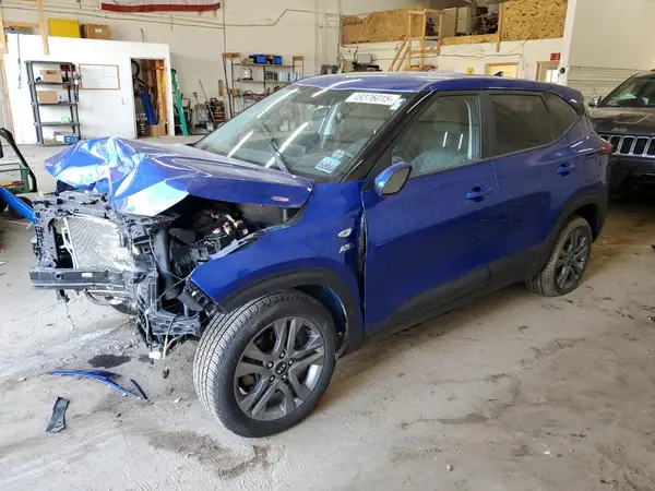 KNDEPCAA9M7130463 2021 KIA SELTOS - Image 1