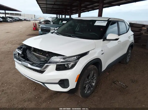 KNDEPCAA9M7142614 2021 KIA SELTOS - Image 2