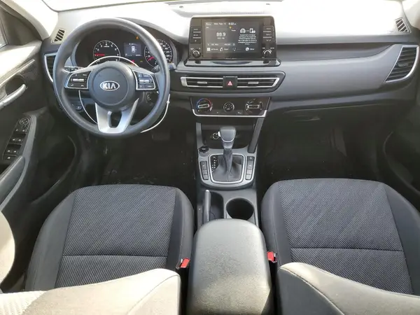 KNDEPCAA9M7156058 2021 KIA SELTOS - Image 8