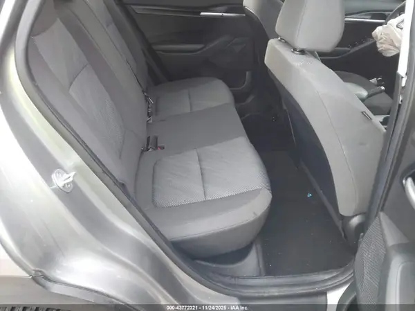 KNDEPCAA9M7174835 2021 KIA SELTOS - Image 8