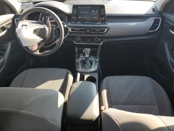 KNDEPCAA9M7202259 2021 KIA SELTOS - Image 8