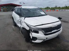 KNDEPCAA9N7324069 2022 KIA SELTOS