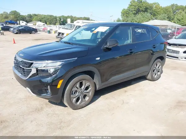 KNDEPCAA9R7530241 2024 KIA SELTOS - Image 2