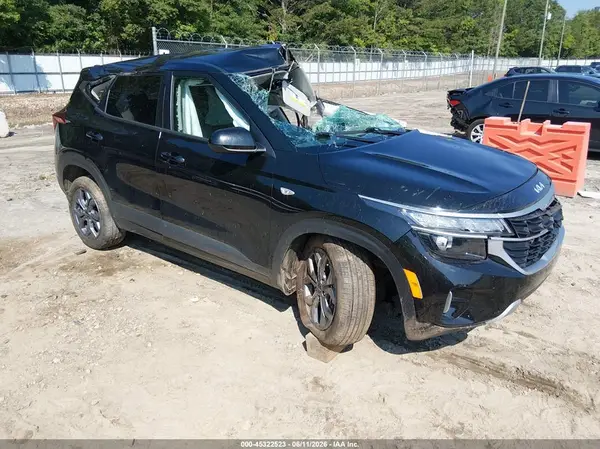 KNDEPCAA9R7617797 2024 KIA SELTOS - Image 1