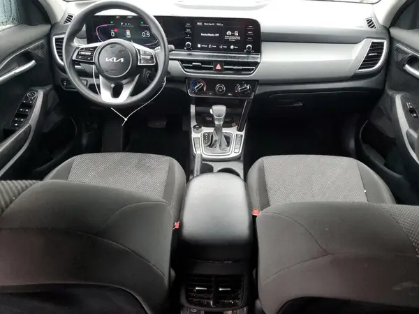 KNDEPCAA9S7720918 2025 KIA SELTOS - Image 8