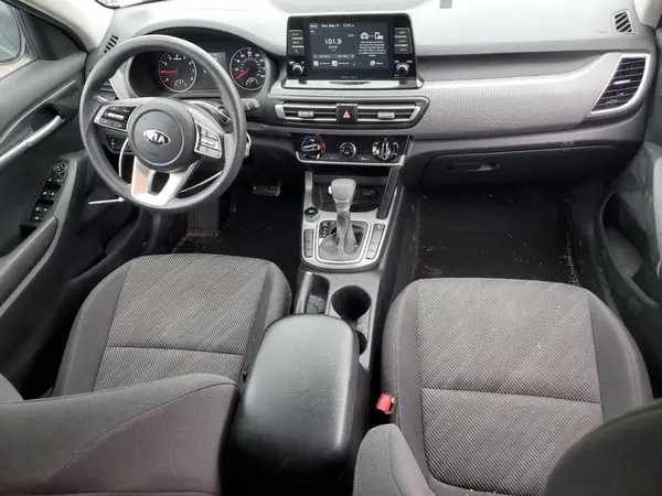 KNDEPCAAXM7046958 2021 KIA SELTOS - Image 8