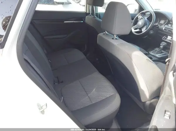 KNDEPCAAXM7061069 2021 KIA SELTOS - Image 8