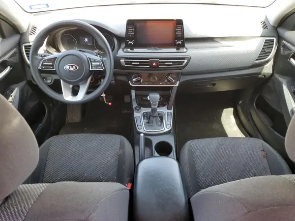 KNDEPCAAXM7094203 2021 KIA SELTOS - Image 8