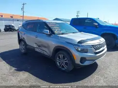 KNDEPCAAXM7113980 2021 KIA SELTOS