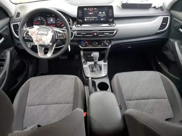 KNDEPCAAXM7160281 2021 KIA SELTOS - Image 8