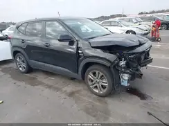 KNDEPCAAXM7166615 2021 KIA SELTOS