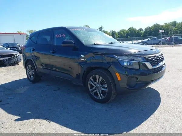 KNDEPCAAXM7177386 2021 KIA SELTOS - Image 1