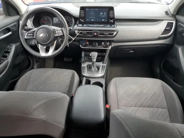 KNDEPCAAXM7194849 2021 KIA SELTOS - Image 8