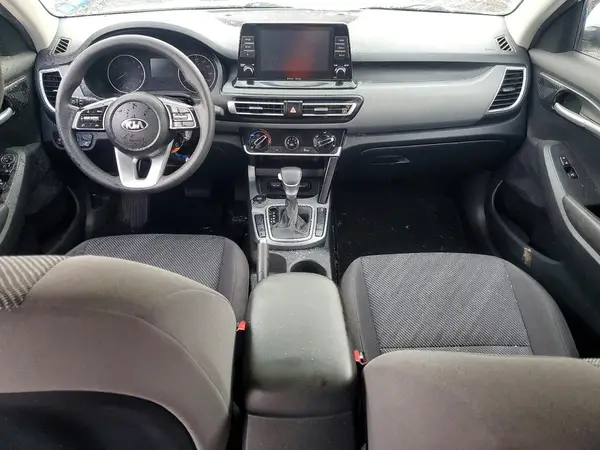 KNDEPCAAXM7202867 2021 KIA SELTOS - Image 8