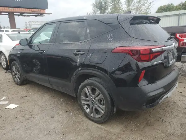 KNDEPCAAXM7213321 2021 KIA SELTOS - Image 2