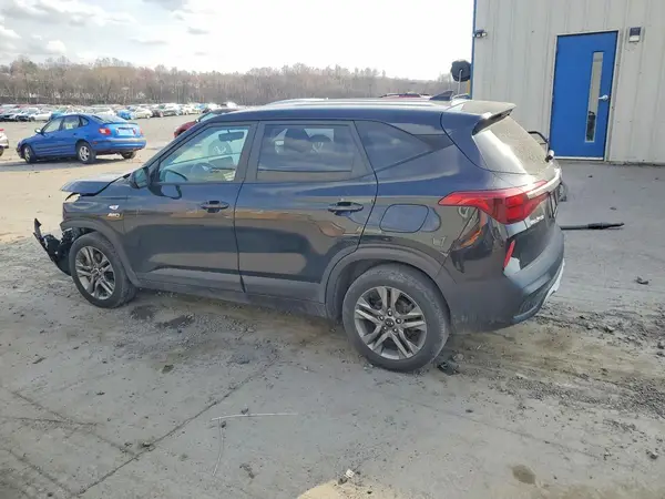 KNDEPCAAXM7223752 2021 KIA SELTOS - Image 2