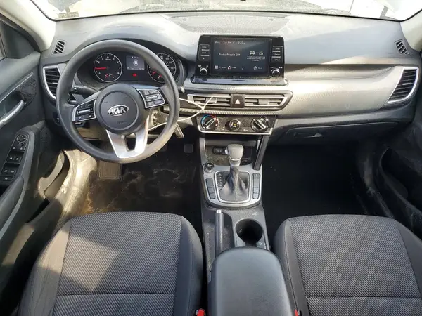 KNDEPCAAXM7223752 2021 KIA SELTOS - Image 8