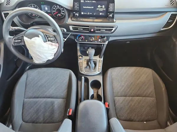 KNDEPCAAXM7230586 2021 KIA SELTOS - Image 8