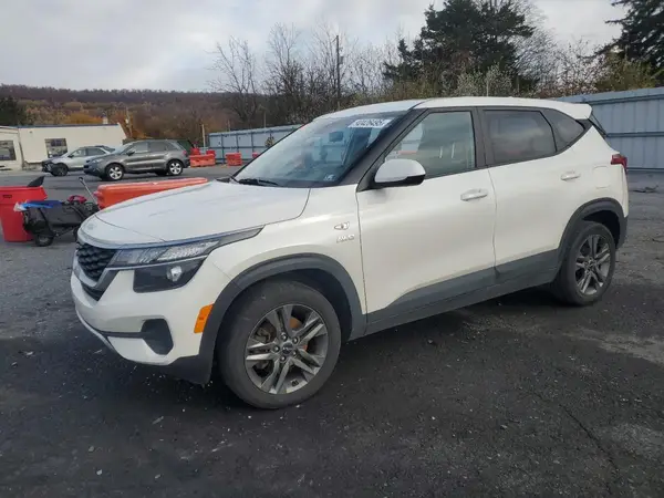 KNDEPCAAXN7273696 2022 KIA SELTOS - Image 1