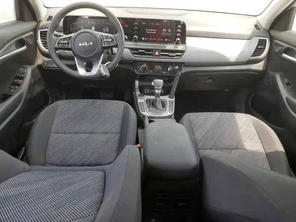KNDEPCAAXS7727666 2025 KIA SELTOS - Image 8