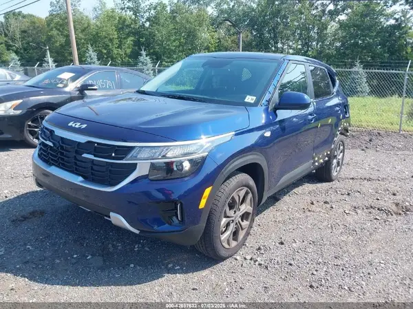 KNDEPCAAXS7762921 2025 KIA SELTOS - Image 2