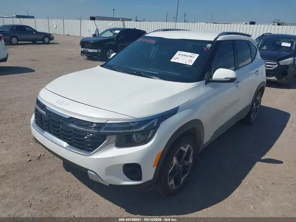 KNDER2AA0R7490474 2024 KIA SELTOS - Image 2