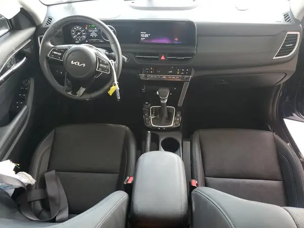KNDER2AA0R7573015 2024 KIA SELTOS - Image 8