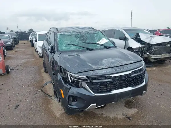 KNDER2AA0R7628546 2024 KIA SELTOS - Image 1