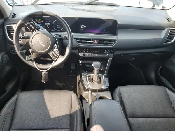 KNDER2AA0R7643225 2024 KIA SELTOS - Image 8