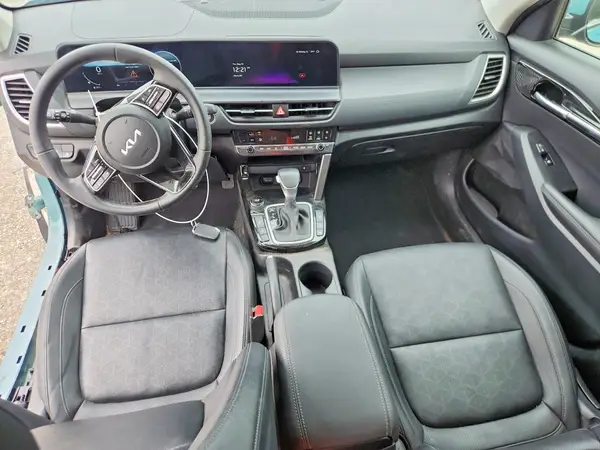 KNDER2AA0S7677591 2025 KIA SELTOS - Image 8