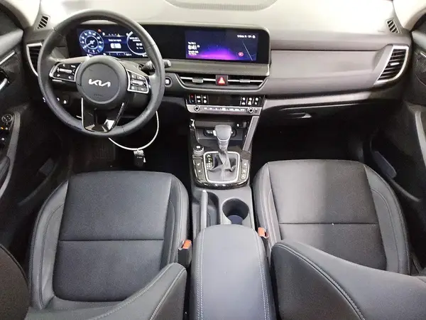 KNDER2AA0S7749745 2025 KIA SELTOS - Image 8