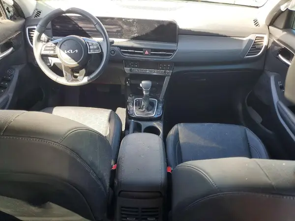 KNDER2AA0S7817591 2025 KIA SELTOS - Image 8