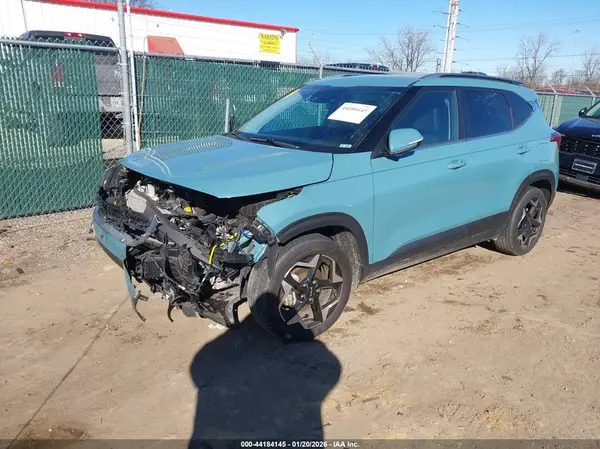 KNDER2AA1R7480195 2024 KIA SELTOS - Image 2