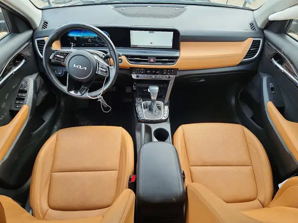 KNDER2AA1R7547801 2024 KIA SELTOS - Image 8