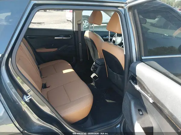 KNDER2AA1R7595525 2024 KIA SELTOS - Image 8