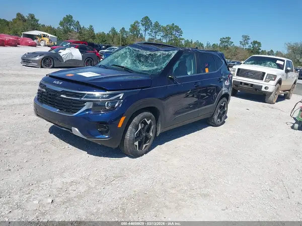 KNDER2AA1R7615675 2024 KIA SELTOS - Image 2