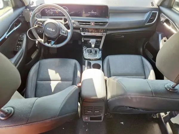 KNDER2AA1R7633836 2024 KIA SELTOS - Image 8