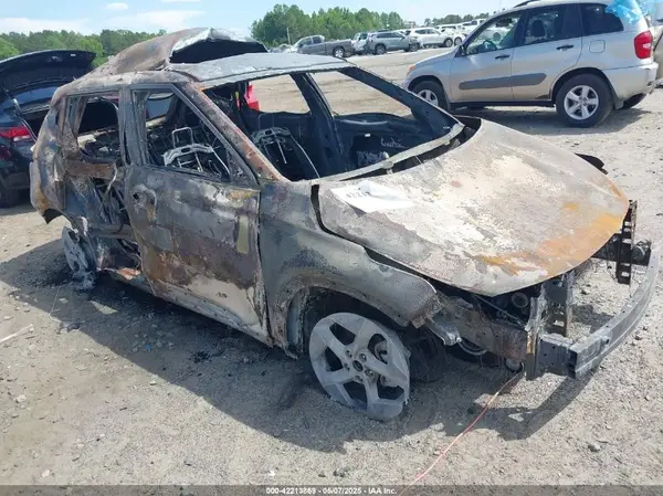 KNDER2AA1S7679270 2025 KIA SELTOS - Image 1