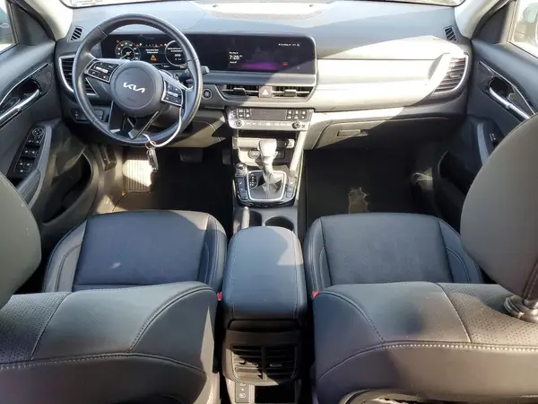 KNDER2AA2R7501698 2024 KIA SELTOS - Image 8