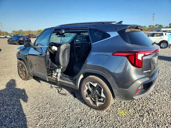 KNDER2AA2R7505248 2024 KIA SELTOS - Image 2