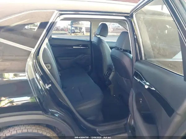 KNDER2AA2R7641931 2024 KIA SELTOS - Image 8