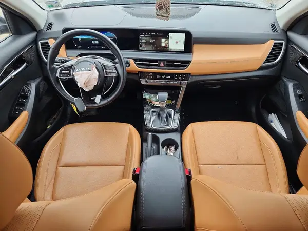 KNDER2AA2R7664092 2024 KIA SELTOS - Image 8