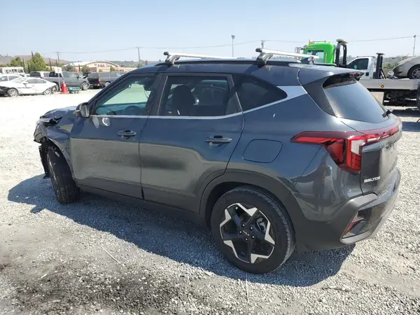 KNDER2AA2S7699690 2025 KIA SELTOS - Image 2