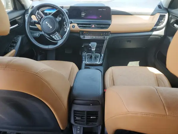 KNDER2AA2S7699690 2025 KIA SELTOS - Image 8