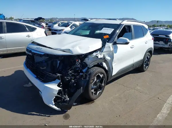 KNDER2AA2S7770774 2025 KIA SELTOS - Image 2