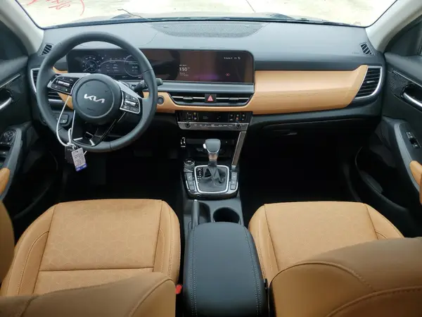 KNDER2AA2S7804566 2025 KIA SELTOS - Image 8